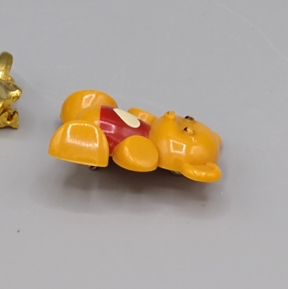 Avon Teddy Bear Pin & Red Heart Bow Brooch Set - Valentine’s Day Cute Vintage - Picture 3 of 13